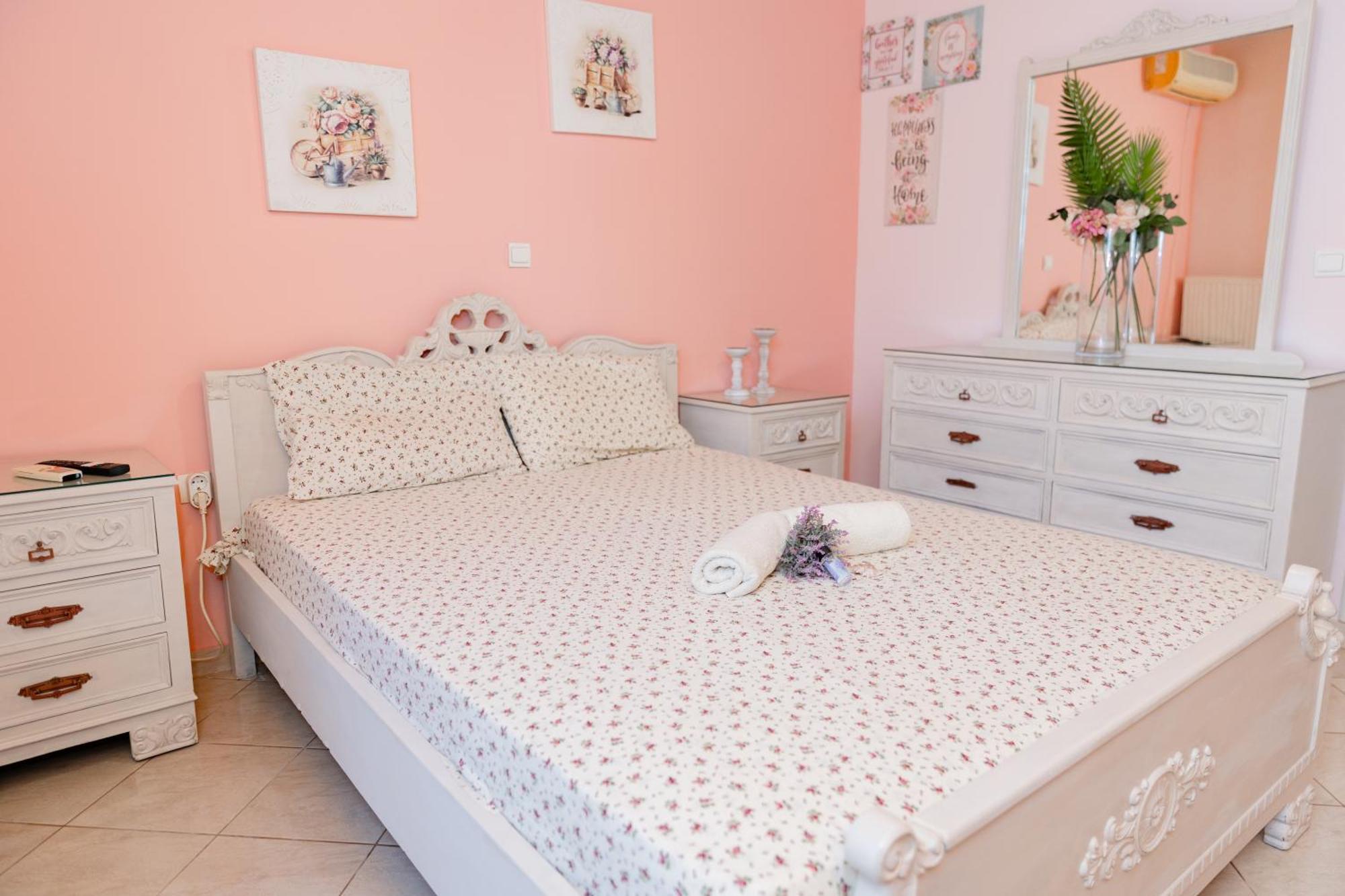 Rosalena's House * Chalkida